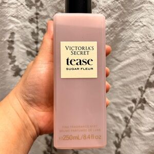 Victoria's Secret Tease Sugar Fleur Mist NWT